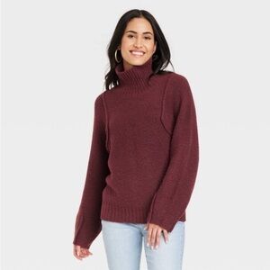 Women's Mock Turtleneck Seam Front Pullover
Sweater Universal Thread Bur…